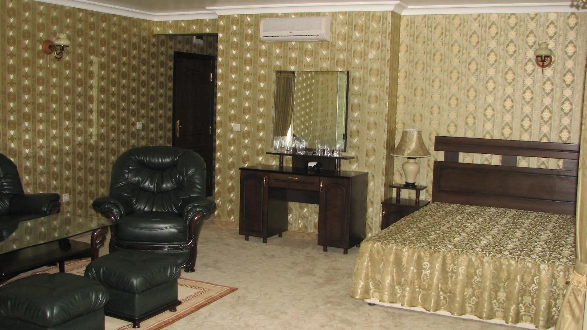 Hotel Семеен Хотел Империал Primorsko